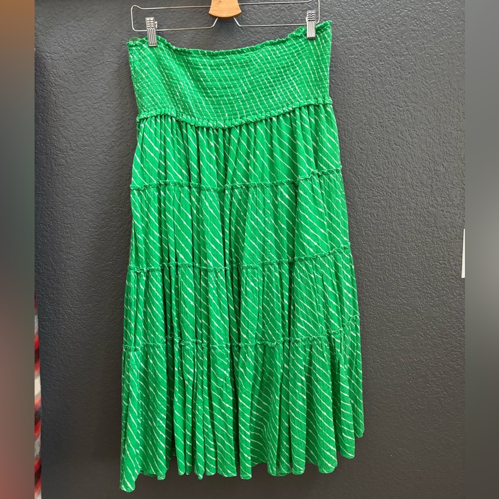 💦3/$120💦🍒2/$90🍒 LAUREN Ralph Lauren - Vibrant Green Tiered A-Line/Full Skirt - Picture 2 of 10